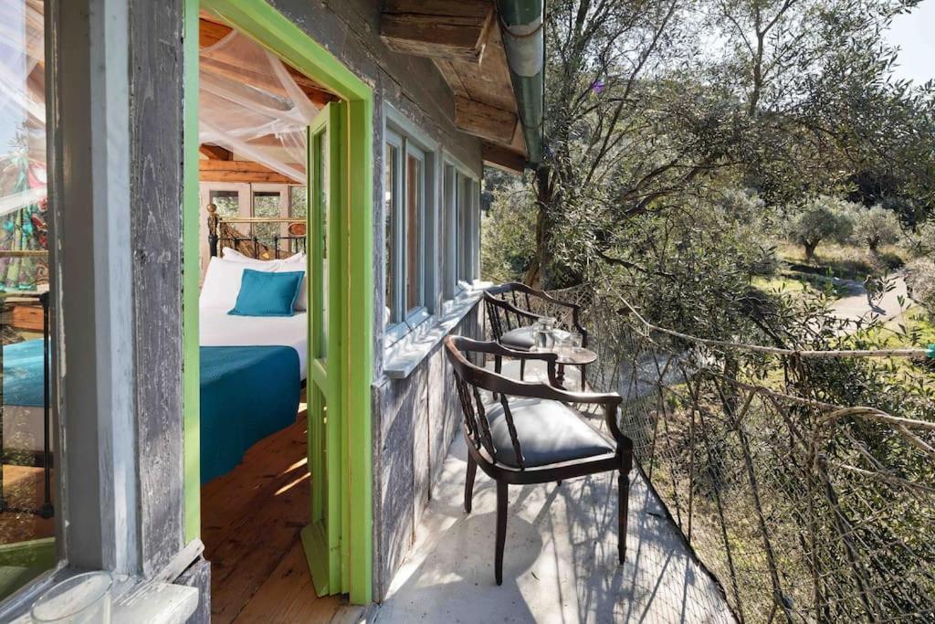 Paramonas  Margaritis'S Treehouseヴィラ エクステリア 写真